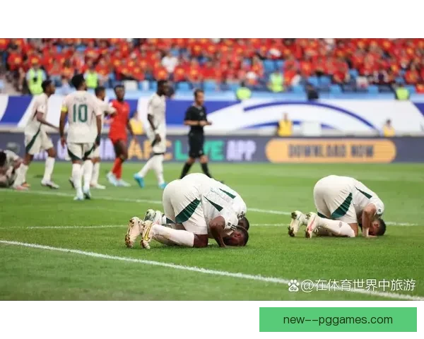 国足主场多打一人却被沙特补时角球绝杀痛失良机