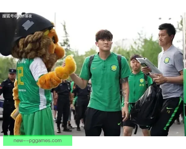 尤文图斯边翼卫康比亚索续约传闻频传引球迷关注